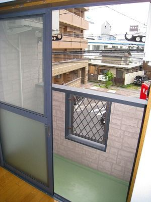 【バルコニー】