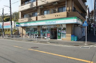 【周辺】 | パラシオン鶴見 | ファミリーマート　約290ｍ