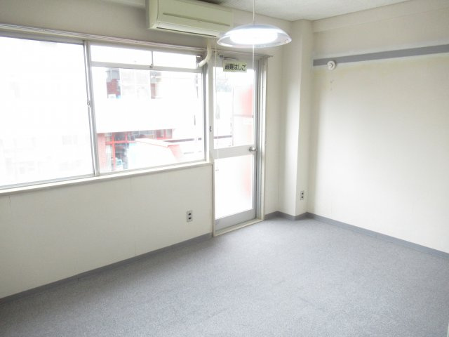 大原マンションの内装