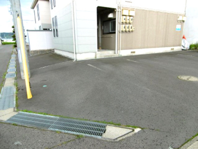 【駐車場】 | シティハイムフェイブル | 消雪(水)