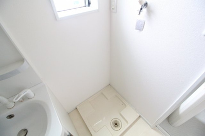 【設備】 | グランメール腕塚 | 室内洗濯機置場