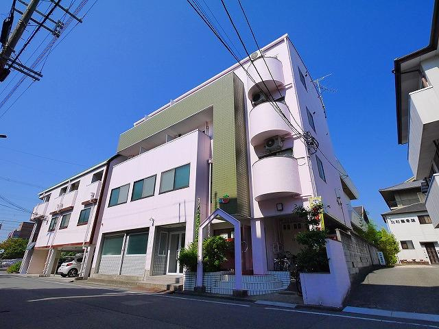 トマトハウスの外観