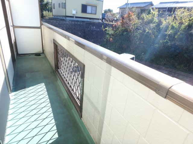 ガーデンヒルズのバルコニー