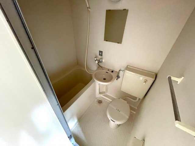 エストメゾン( 近畿大学 一人暮らし )の浴室