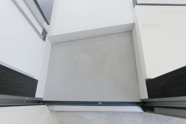 アリエ新小岩の玄関