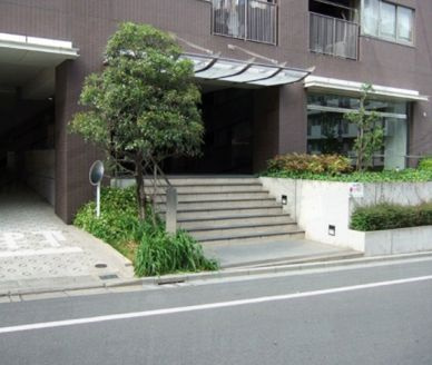 【エントランス】 | 神楽坂ハイライズ
