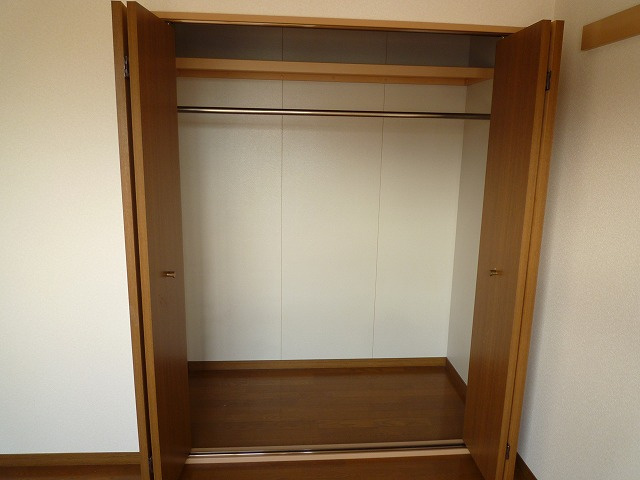 【収納】 | ルーベンス日永Ⅲ | ※同建物同型別のお部屋同型ﾀｲﾌﾟ