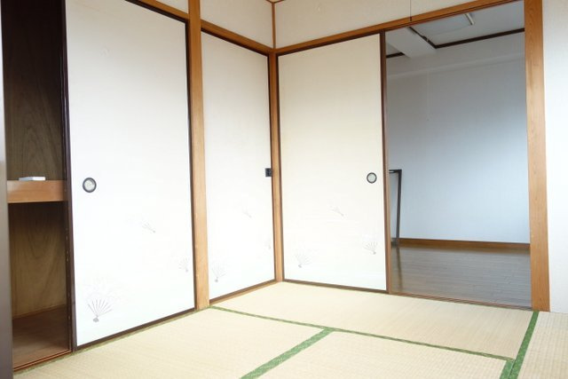 シャトー青井の和室|和室４．５帖