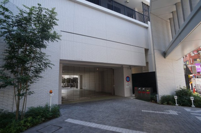 【駐車場】 | クリスタルマークス