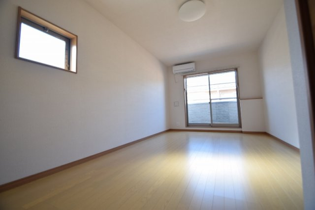 ミリアビタ南本町の寝室|9.2帖洋室（写真は角部屋）