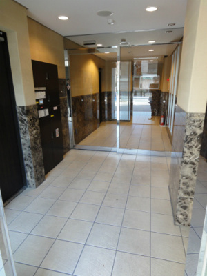 【エントランス】 | ベルグレードＵＫ