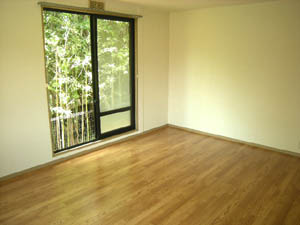  | サンビレッジ学園前東坂