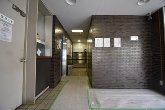 【エントランス】 | エントランスホール