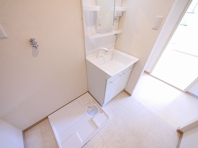 ウィステリアの洗面所