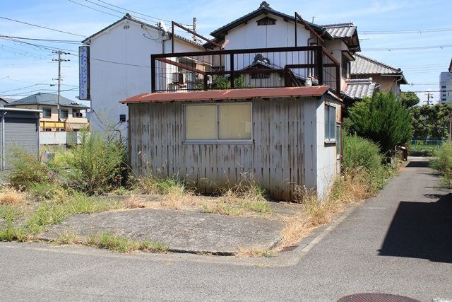 和歌山市汐見町3丁目・土地・56100の前面道路含む現地写真