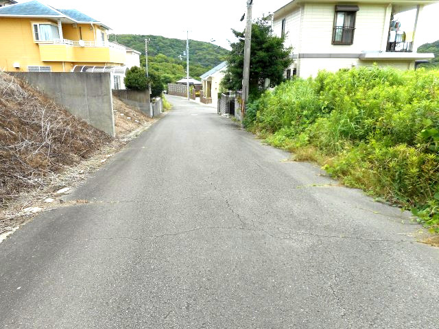 和歌山市加太・土地・56129の前面道路含む現地写真