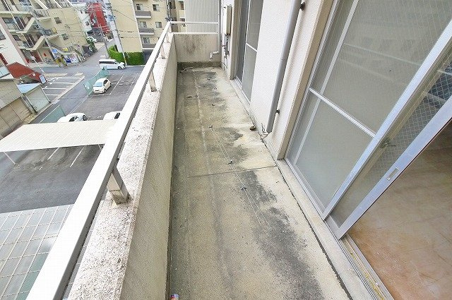 アルファパレットの内装