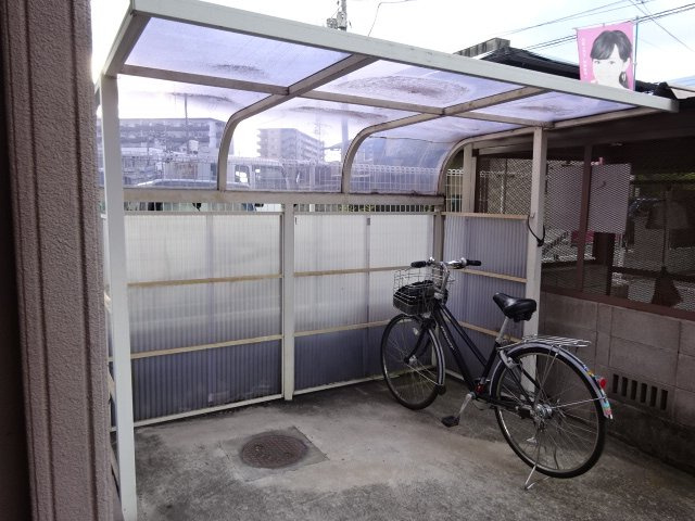 倉敷市老松町２丁目のアパートのその他共用部分|自転車置き場