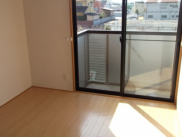 【寝室】 | ウエストスクエア | 和室になります
『ウエストスクエア』
『ウエストスクエア』