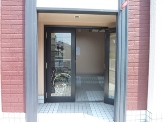【エントランス】 | フレンドコーポB棟
