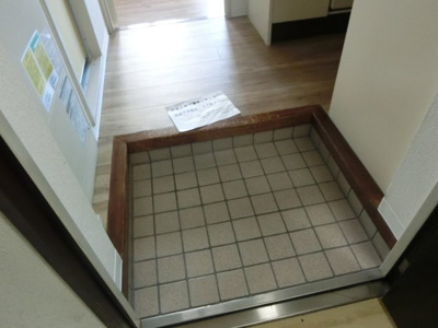 【玄関】 | トリアノン中丸