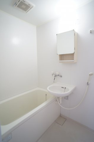 カサ・パンドールのその他