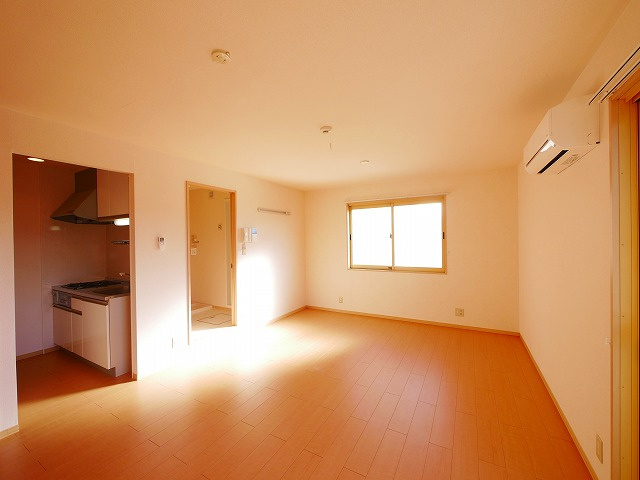 エイトキューブ　Ｂ棟の居間・リビング|居間です