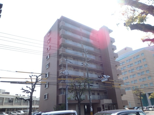 COCO白楽町の外観