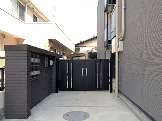 【エントランス】 | ＡＯＩ | オートロックゲート