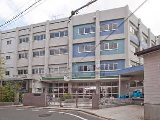 【周辺】 | 江戸川区立小岩第二中学校　距離550m