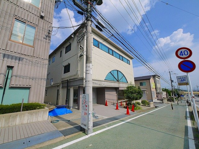 平井ビル（藤原町）の外観