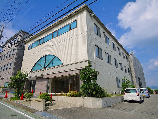 平井ビル（藤原町）の外観
