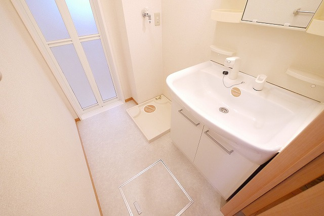 カリーノ　Ｄ棟の洗面所|使いやすい洗面所です