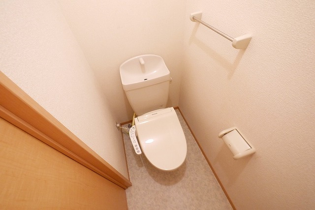 カリーノ　Ｄ棟のトイレ|落ち着いたトイレです