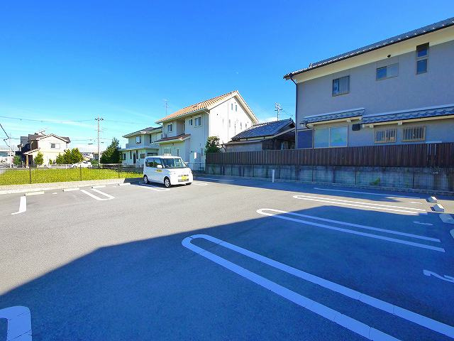 シェルマンⅢの居間・リビング|ゆったりとしたリビングです