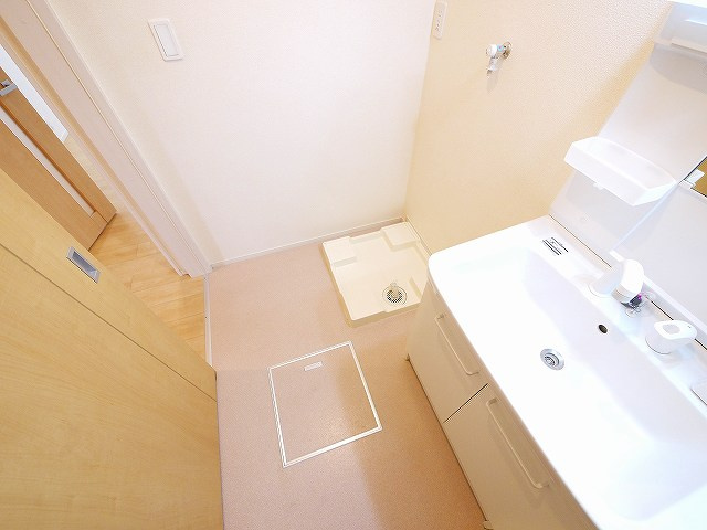 シェルマンⅢの居間・リビング|ゆったり過ごせる居間です