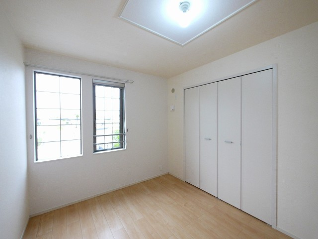 シェルマンⅢの玄関|収納もある玄関です