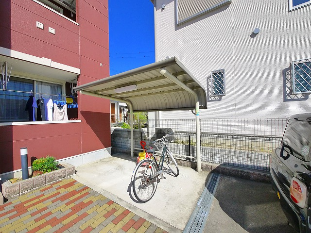 ウイング　ヒルAのその他共用部分|自転車置き場