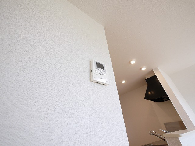 フォンテーヌ　Ｎ－Ⅴのセキュリティ|モニター付きインターホン