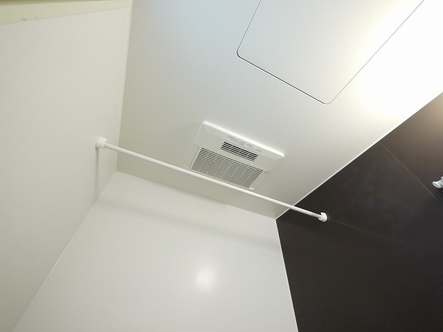 フォンテーヌ　Ｎ－Ⅴの浴室|浴室乾燥機