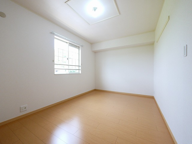 ラフィーネの洋室|個人の部屋や寝室として使える洋室です