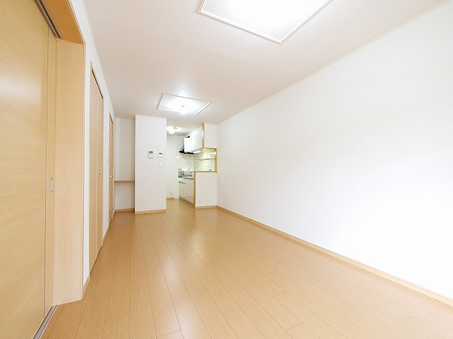 ラフィーネの居間・リビング|ゆったり過ごせる居間です