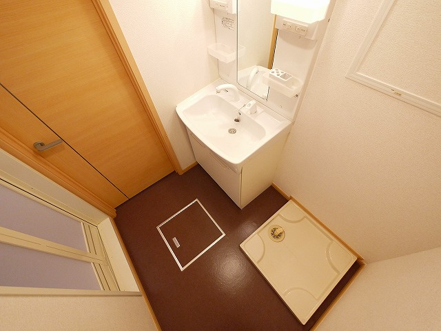 ラフィーネの洗面所|忙しい朝には欠かせない洗面所です