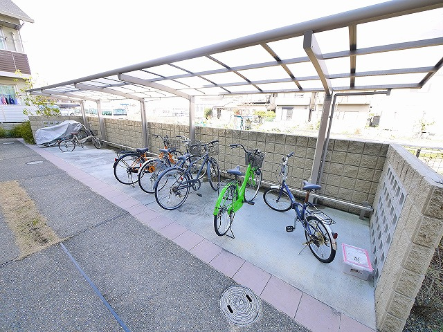 ハニー・コナのその他共用部分|自転車置き場