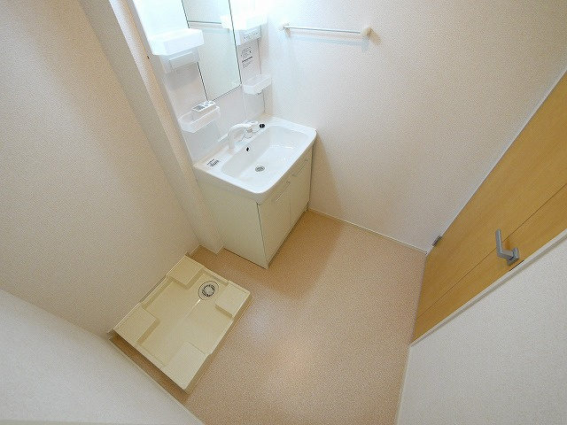 シエルブルーⅡの洗面所|コンパクトで使いやすい洗面所