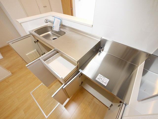 シエルブルーⅡのキッチン|きれいなキッチンです