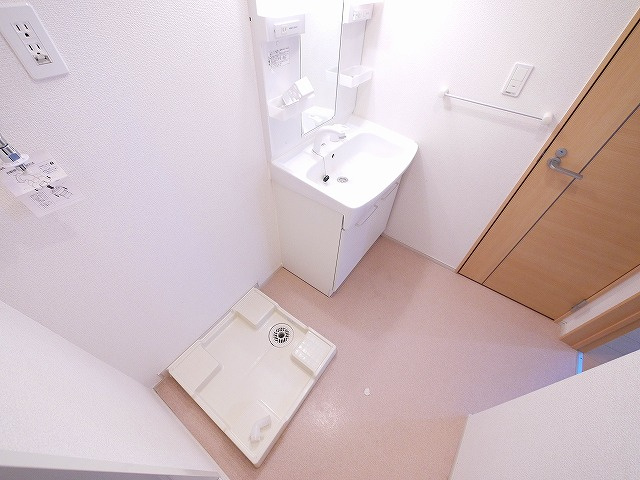 サンシャイン富堂の設備|室内洗濯機置場