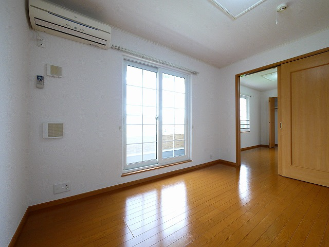 アプリコット（天理市）の洋室|スタンダードな洋室です