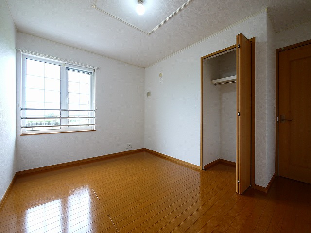 アプリコット（天理市）の洋室|きれいな洋室です