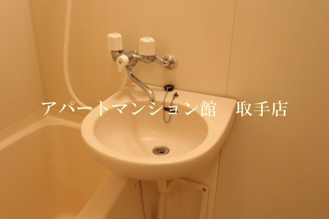 TNサニーハイツの洗面所